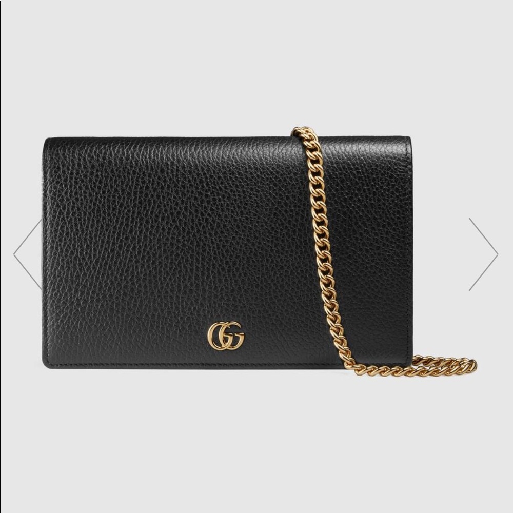 Gucci Marmont leather mini chain bag in black